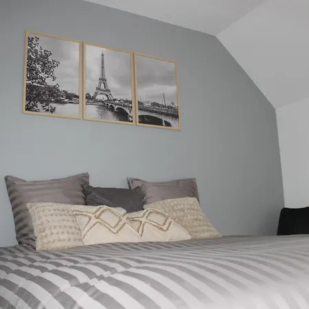 Maison Avec Grand Jardin, La Celle-sur-Morin